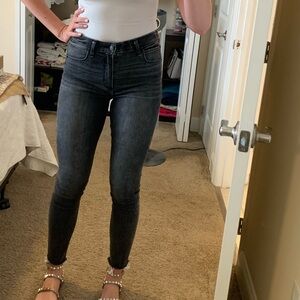 Abercrombie high rise super skinny 28L in faded black